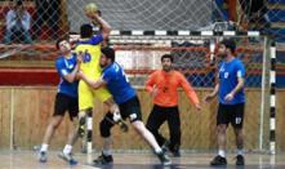 مشهدی ها در تهران؛ اصفهانی ها در سبزوار / هپکو استراحت می کند