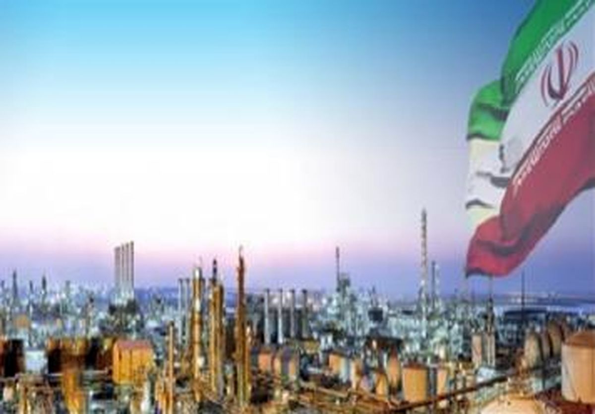 ملی شدن صنعت نفت را به غلط دولتی شدن تصور کردیم