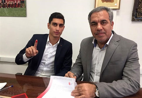 گرما در پنجره زمستانی / محمد نادری به پرسپولیس پیوست 