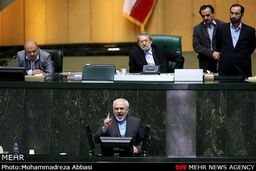 لابی فراکسیون های مجلس برای سوال از ظریف / کامران: آقای آخوندی بنشین با باجناقت مشکلات ایثارگران را حل کن