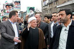 هاشمی رفسنجانی در راهپیمایی روز قدس شرکت کرد