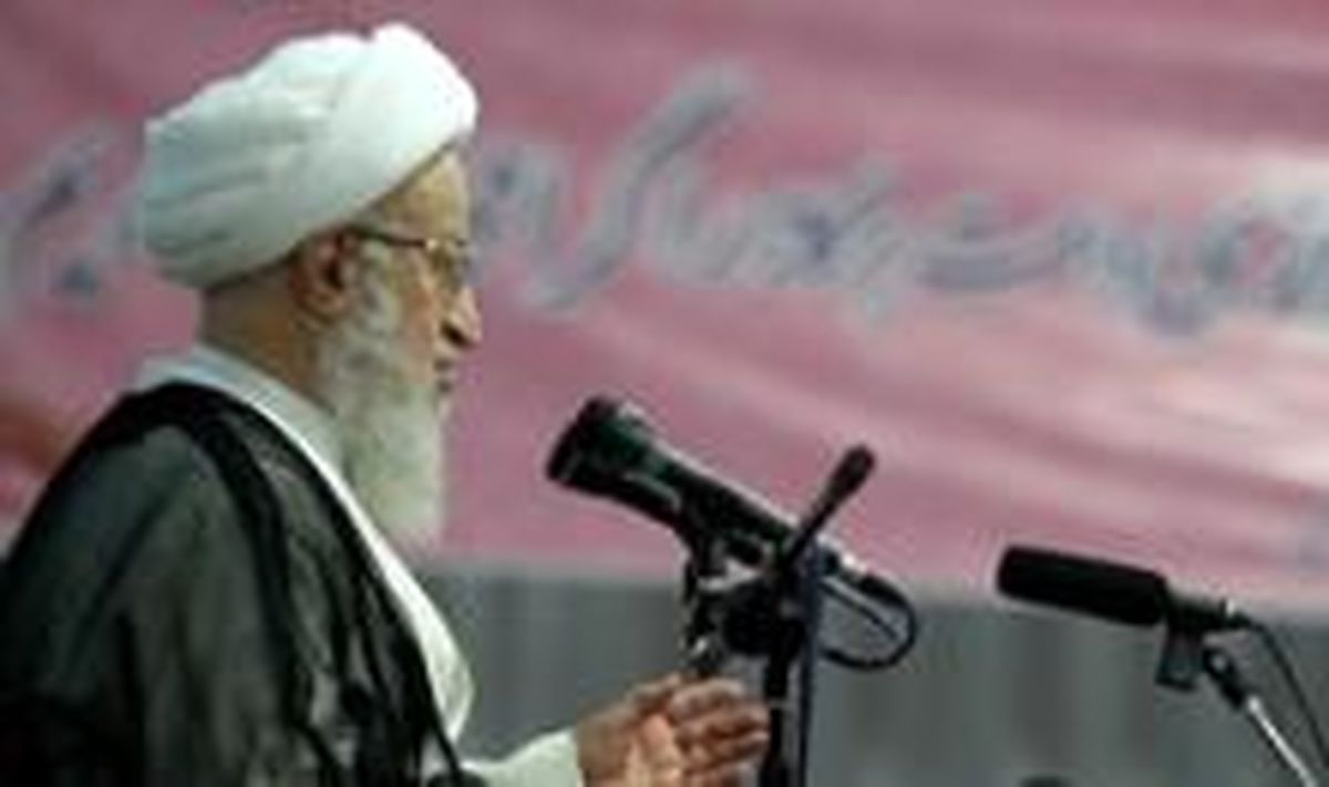 رفتار دوگانه غرب در برابر مقوله آزادی و حجاب / تدوین منشور حقوق بشر اسلامی