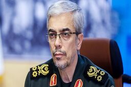  سرلشکر باقری: ناوهای آمریکایی برای عبور از تنگه هرمز همچنان به سپاه پاسخگو هستند 