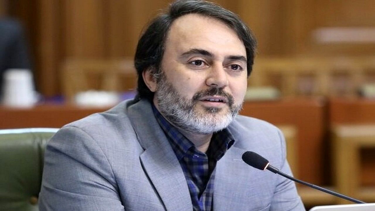 پیرهادی: با دستگاه‌هایی که در قانون هوای پاک ترک‌فعل کرده‌اند برخورد قاطع شود