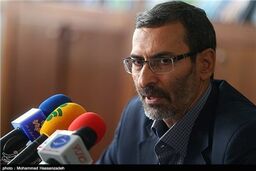 جلسه کمیسیون اصل ۹۰ با نماینده احمدی‌نژاد