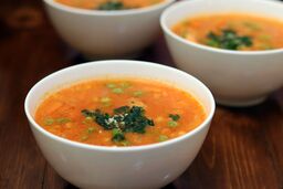 طرز تهیه سوپ جو قرمز خوشمزه به روش رستورانی برای افطار
