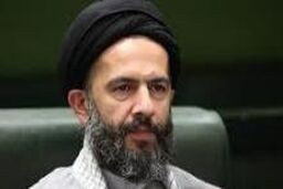 توقیف رسانه های ارزشی نشانگر نبود عزم راسخ مسئولان در موضوع فرهنگ است