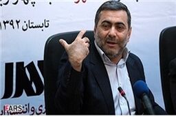 اعجاز لهوف را در فرانسه دیدم