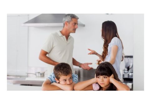 تاثیر دعوای والدین بر فرزندان+راهکارهای کاربردی