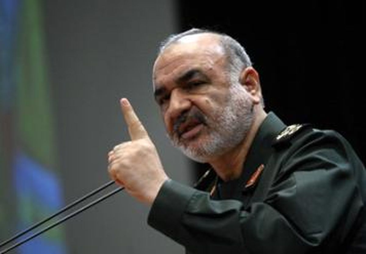 تلاش غرب برای ساختن " آمریکایی های غیرآمریکایی "