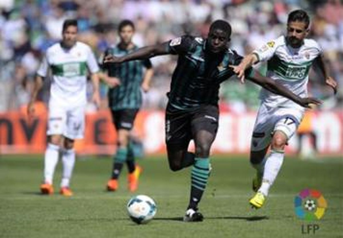 توقف خانگی الچه برابر بتیس قعرنشین