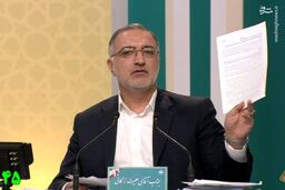 پاسخ همتی در مورد نامه افشا شده وی در مورد درخواست افزایش قیمت بنزین