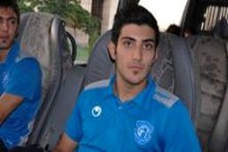 به نفت و فولاد ببازیم برای مان حرف درست می کنند / عدم دعوتم به تیم ملی انگیزه من را کُشت!