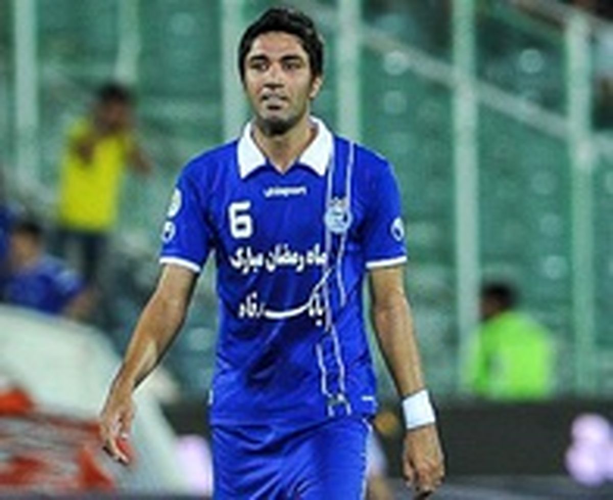 نکونام برای پیوستن به الشارجه دست به دامن کمیته‌انضباطی شد