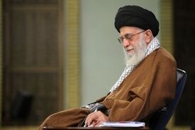 تقریظ‌هایی بر داستان سه زن، منتشر شد
