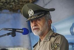 سرلشکر صالحی: تهدیدهای دشمن نوعی عربده کشی در حال عقب دویدن است