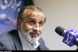 رئیس جمهور و وزرایش درباره انتقادات سعه صدر بیشتری داشته باشند