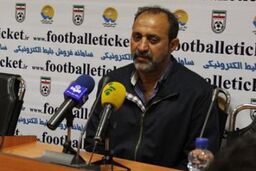 میثاقیان: خودم نخواستم در پدیده بمانم