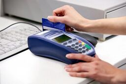 کلاهبرداری با دستگاه کارتخوان