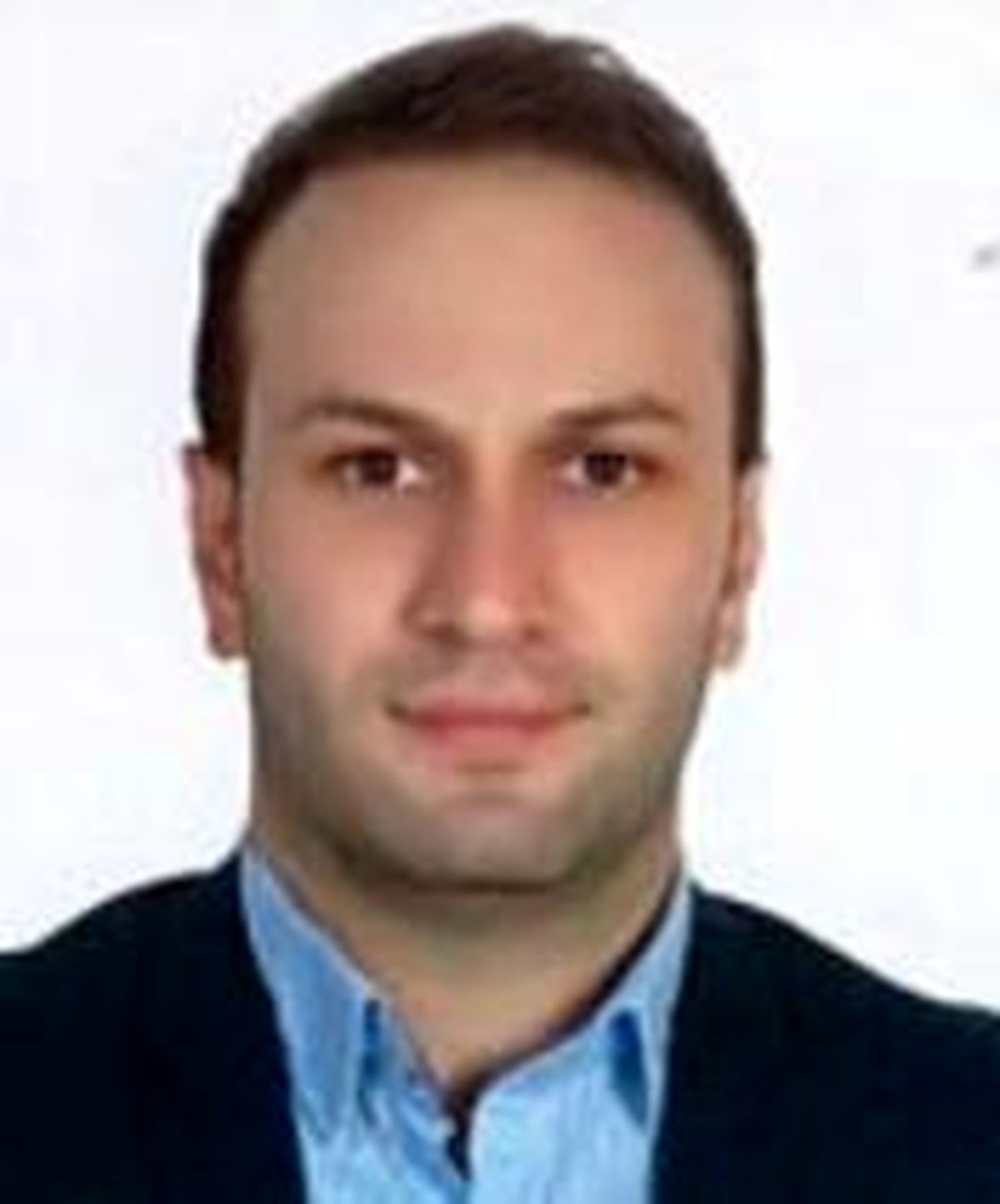 کسرایی: خطر کسر امتیاز و سقوط به لیگ پایین تر باشگاه پرسپولیس را تهدید می کند