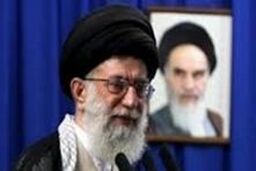 آمریکا سرش دائم به سنگ می خورد امّا ادب نمی شود / خدای متعال آبروی آنها را در طبس برد