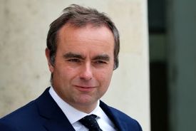 نخست وزیر جدید فرانسه استعفا کرد
