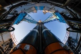 انتظار برای شلیک تاریخی سه ماهواره ایرانی
