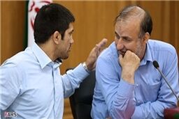 افزایش کرایه‌ها ی حمل و نقل کاملا قانونی بوده