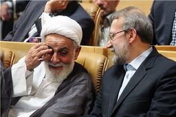 احتمال تشکیل جبهه اصولگرایان معتدل توسط ناطق نوری و لاریجانی