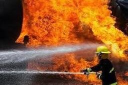 انفجار انبار بزرگ مواد محترقه در قیامدشت