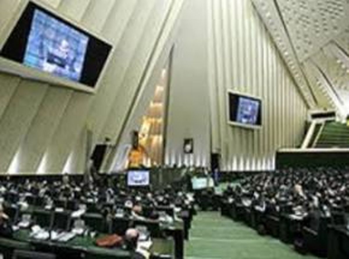 حضور ۱۱ وزیر در کمیسیون های تخصصی مجلس / وزیر اطلاعات به سئوالات ۶۷ نماینده پاسخ می دهد