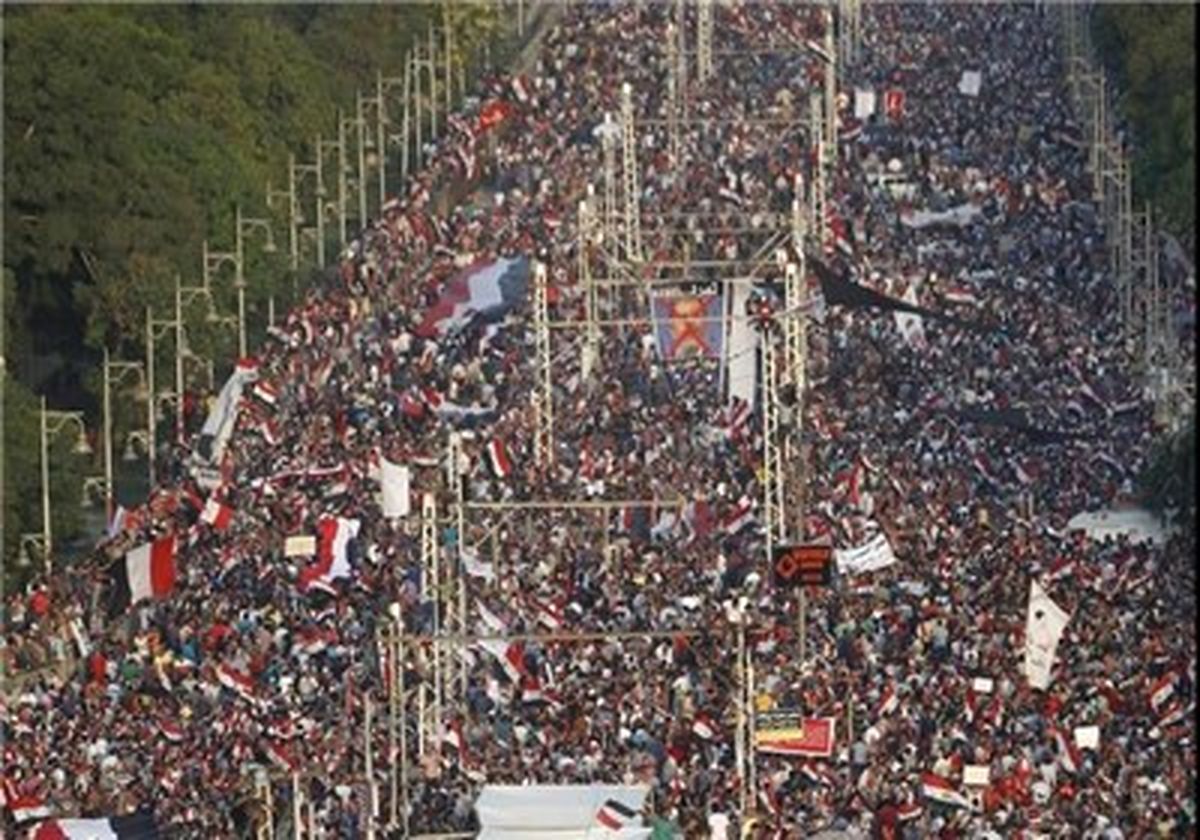 حرکت معترضین مصری به سمت مقر گارد ریاست جمهوری