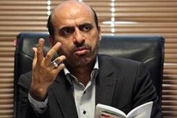 دولت به جای برگزاری جشن های چند صد میلیونی به فکر اوضاع اقتصادی مردم باشد