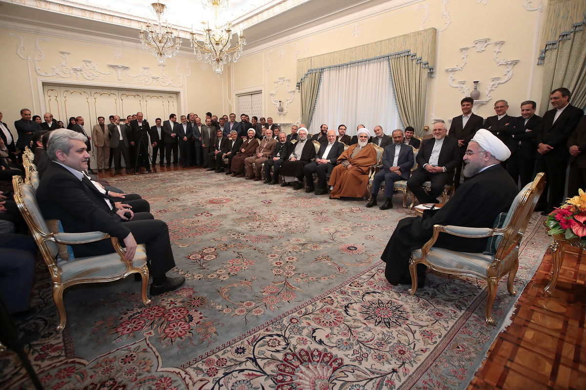 ما دنبال برگزاری انتخاباتی پرشور، باشکوه و توام با اخلاق و رقابت هستیم / تولید مقدمه ای برای اشتغال و رشد اقتصادی / رشد نظام در سایه مشارکت مردم و صندوق های آراء است