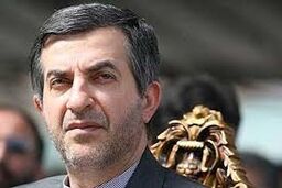 رییس دادگاه انقلاب مشایی را محاکمه می‌کند