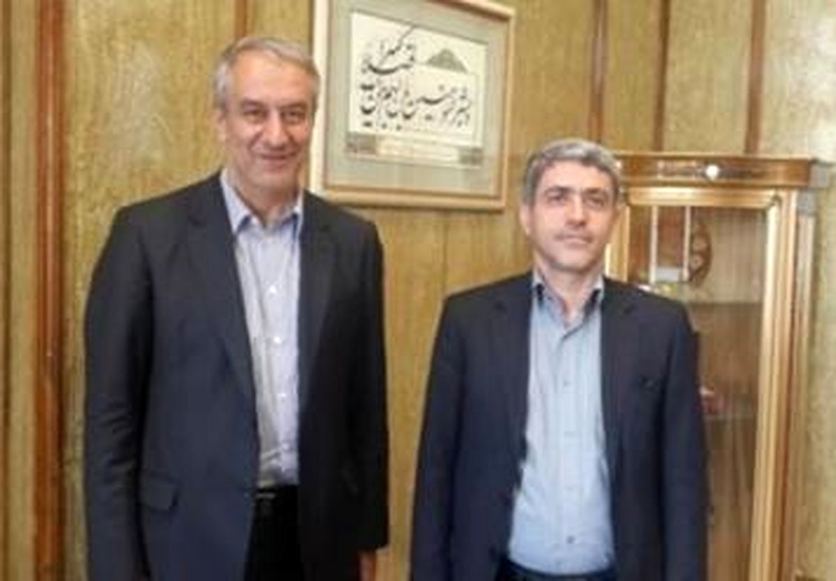 حمایت وزیر اقتصادی و دارایی از تیم ملی فوتبال