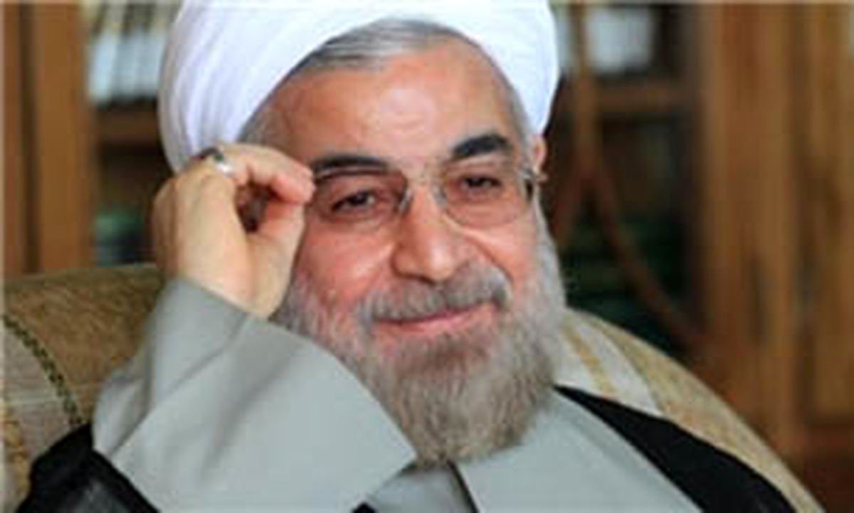 وزیر دفاع و پشتیبانی نیروهای مسلح به حسن روحانی گزارش داد