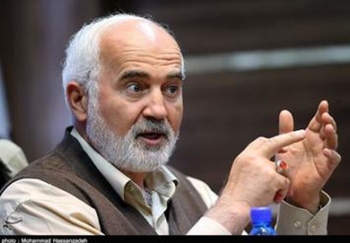 از حرف ها و مدل های اقتصادی رهبر انقلاب دفاع علمی دارم