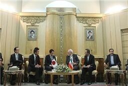 نگاهی به سفر وزیر خارجه ژاپن به ایران