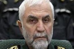 تردید؛ میدان مین دشمن برای مقابله با نظام اسلامی است