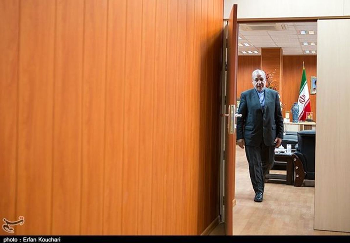 از پای تخته تا کرسی وزارت؛ وزیری که از ۱۵ سالگی معلم شد