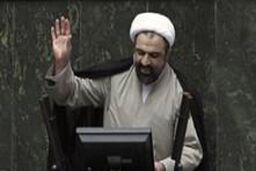 اعتماد به آمریکا مانند اعتماد به سراب است / دولت در برابر توهین آمریکایی ها فقط می گوید انشاالله گربه است
