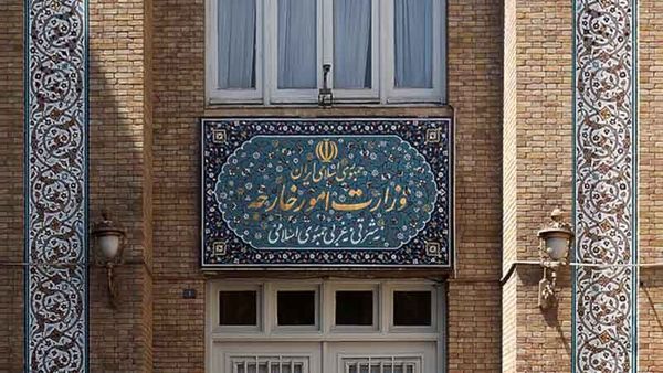 وزارت خارجه مکلف به تهیه بانک اطلاعات ایرانیان خارج از کشور شد