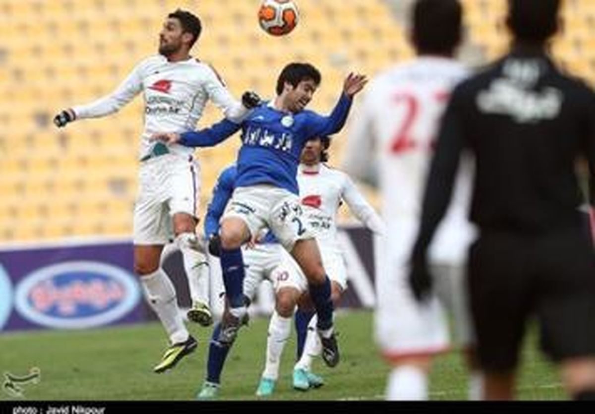 منوچهری: نمی دانیم از چه کسی باید طلب مان را بگیریم