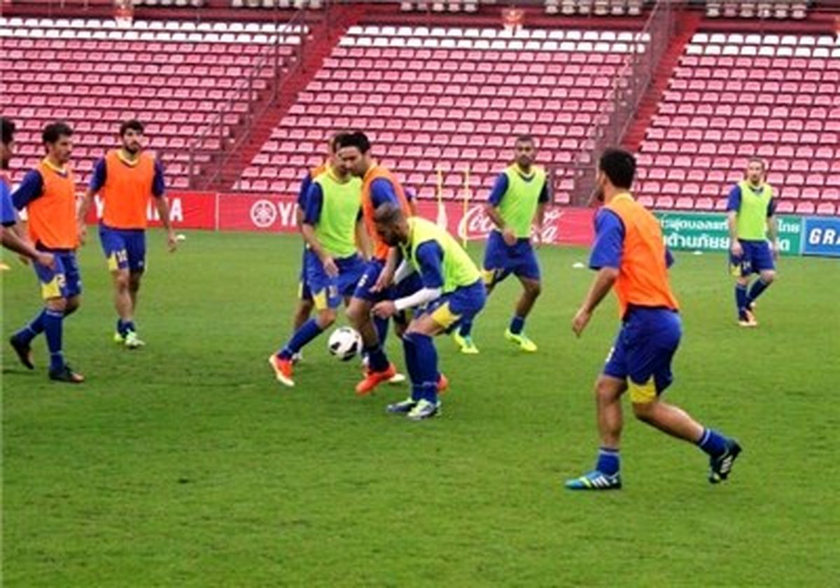 سرمربی لبنان از تمرین ایران اخراج شد