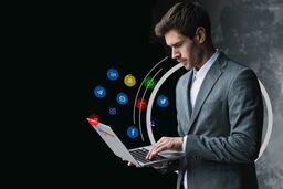 شرح وظایف کارشناس شبکه های اجتماعی+مهارت های ضروری