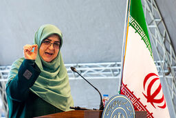 سخنگوی دولت: نیروگاه‌های خورشیدی در حال افزایش هستند