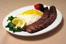 مصرف ماست با غذاهای گوشتی کبد چرب می آورد