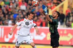 مکانی: مصاحبه بازیکنان پرسپولیس را جدی نمی گیرم
