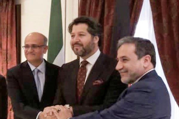 دیدار وزیر خارجه ایران با رئیس جمهور افغانستان